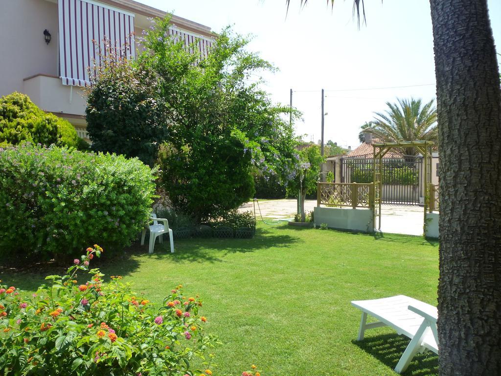 Casa Vacanza Sa Ferula Flumini di Quartu Esterno foto
